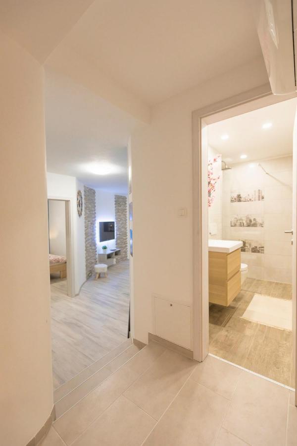 Ferienwohnung Casa Da Ponte Koper Exterior foto